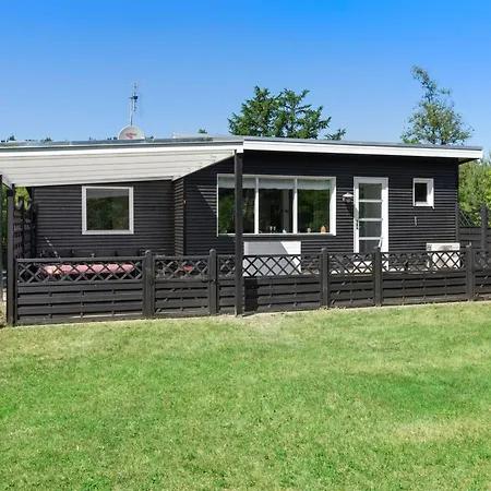 Raya - 250m From The Sea By Interhome * Hals